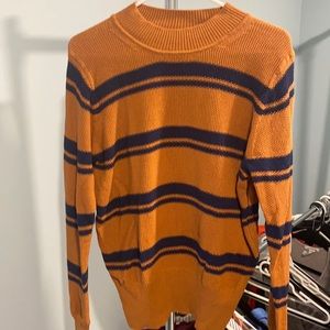 Gap Large- worn and washed once